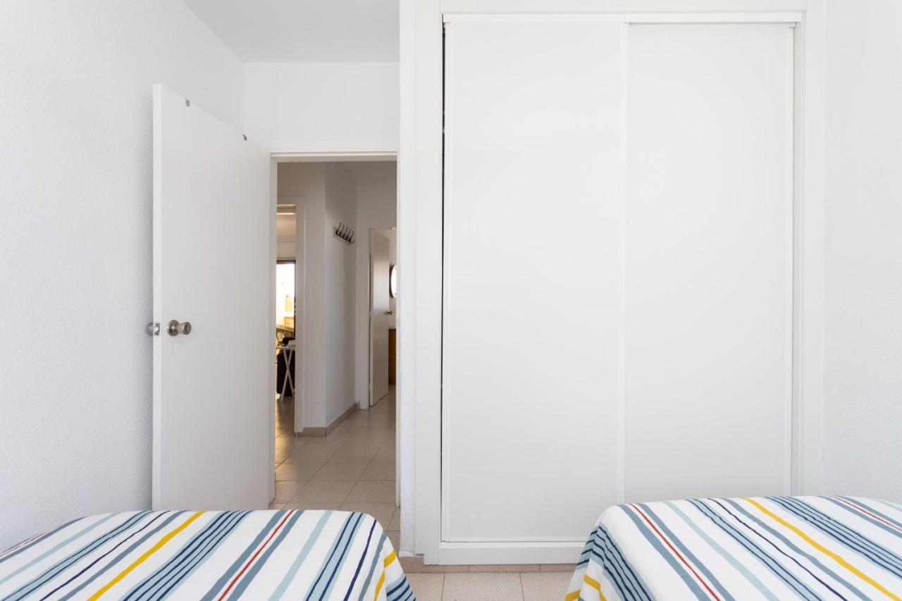 Frontline Playa Las Vistas With Pool, Parking, Sea Los Cristianos  Exterior photo