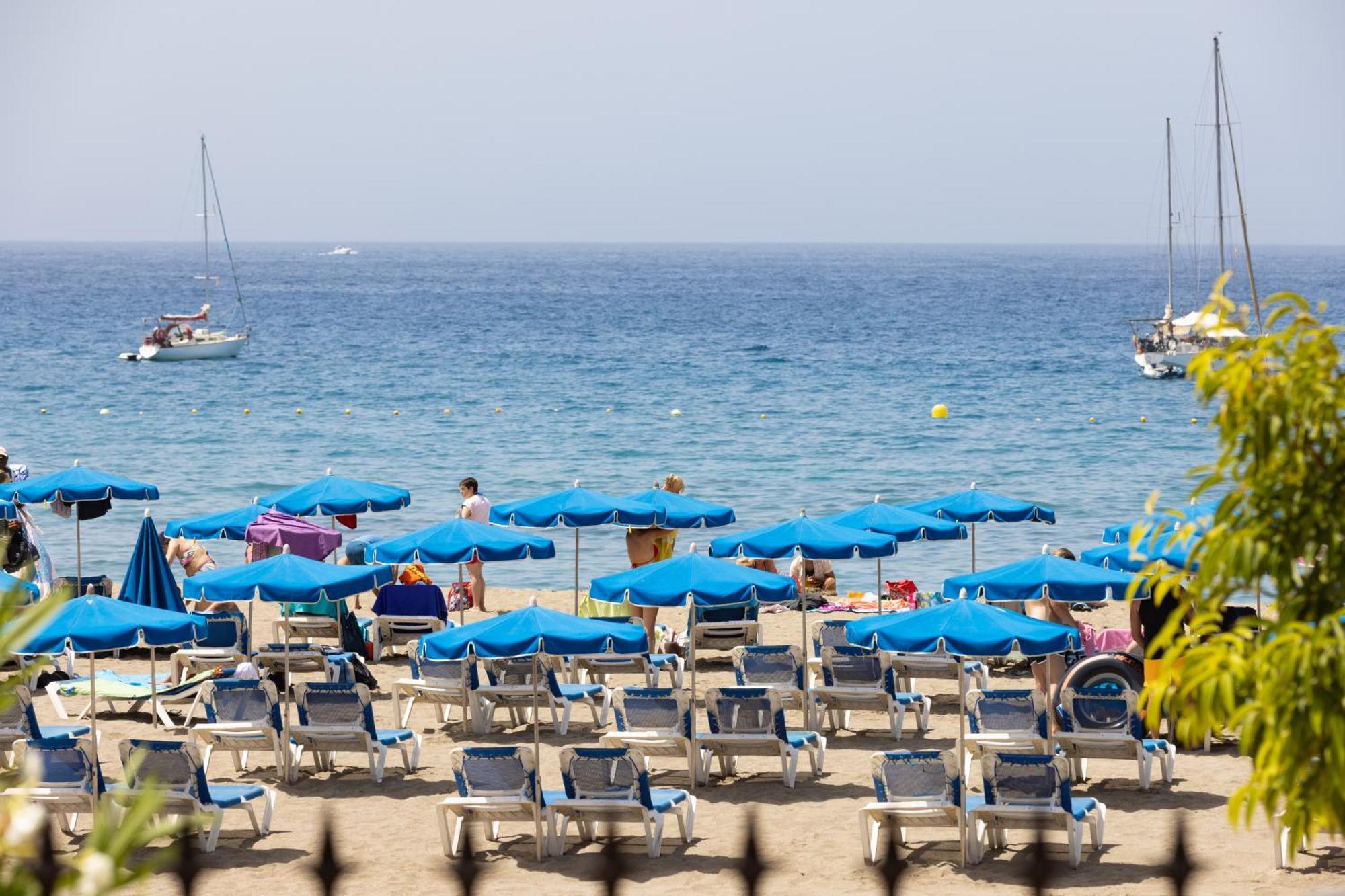 Frontline Playa Las Vistas With Pool, Parking, Sea Los Cristianos  Exterior photo
