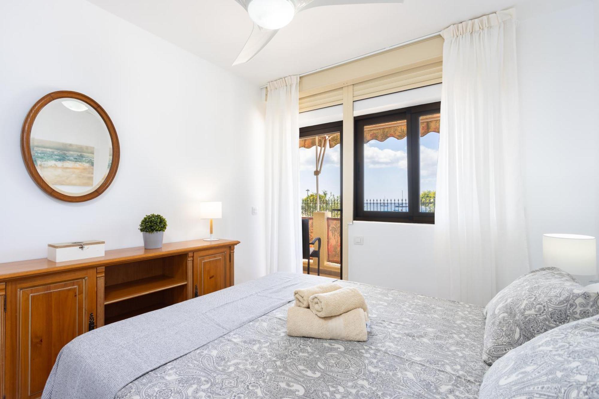 Frontline Playa Las Vistas With Pool, Parking, Sea Los Cristianos  Exterior photo